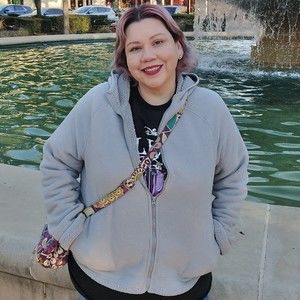 Meet your Posher, Anna